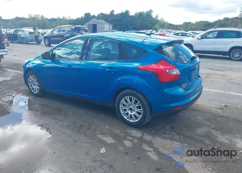 2012 Ford Focus Se z USA, uszkodzony, nr VIN 1FAHP3K26CL397401